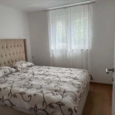 Luxury Spectus Villa *